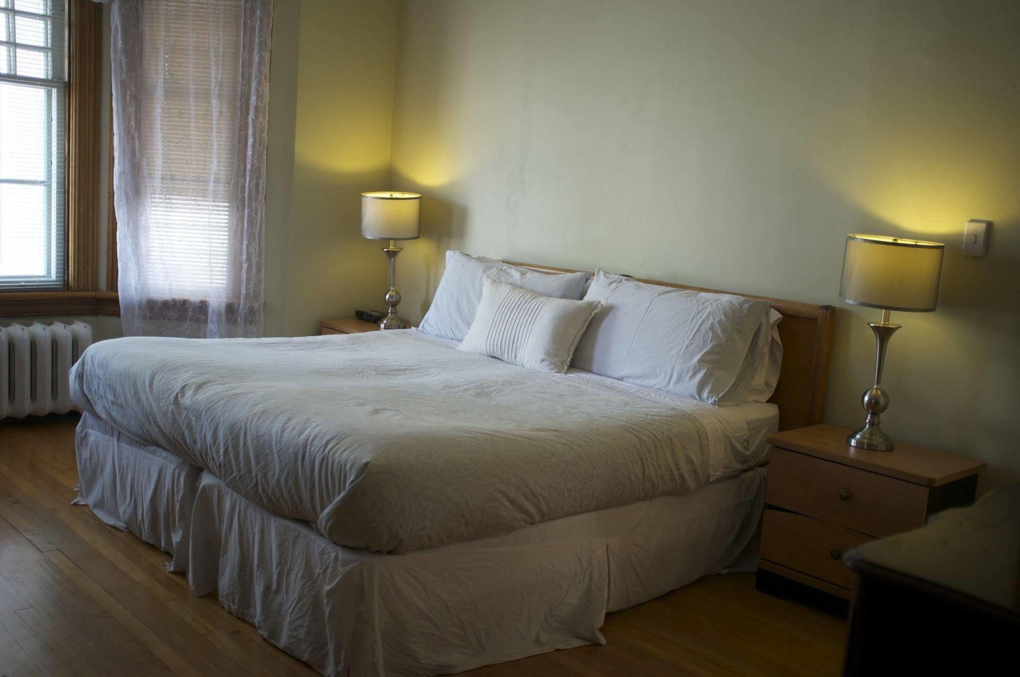 Rideau Inn Отава Екстериор снимка