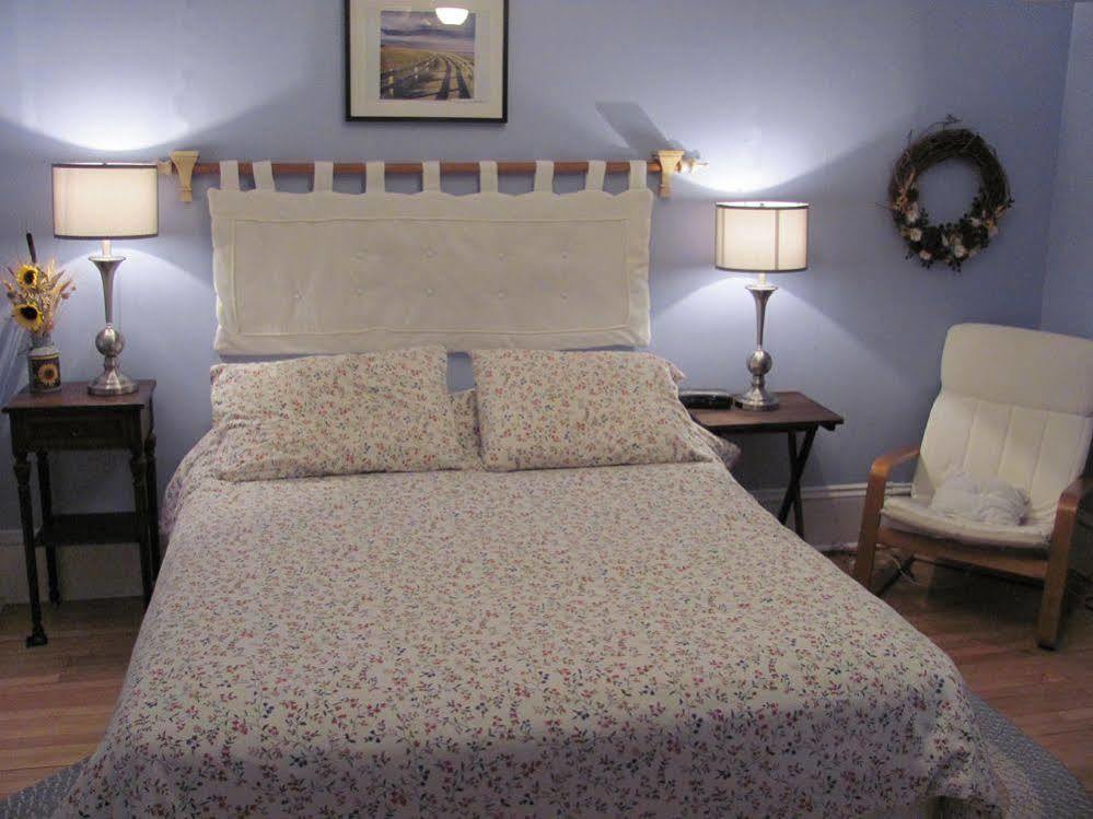 Rideau Inn Отава Екстериор снимка